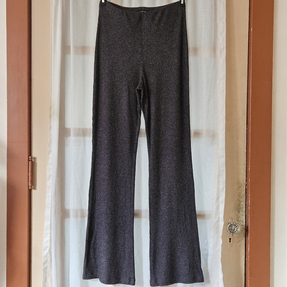📌135 EXPRESS KNIT HIGH-RISE FLARE WOMEN'S SIZE MEDIUM - Picture 5 of 9
